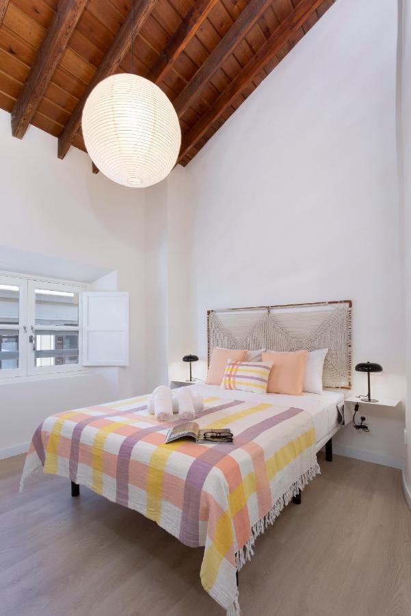 Thyssen Cisneros By Rent Me Apartment