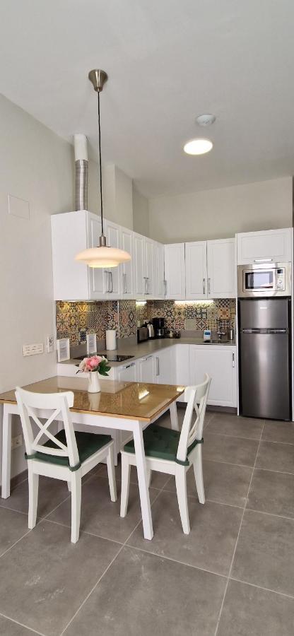 Malaga Lodge Apartments *