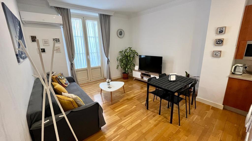 Picassia Center Apartment *