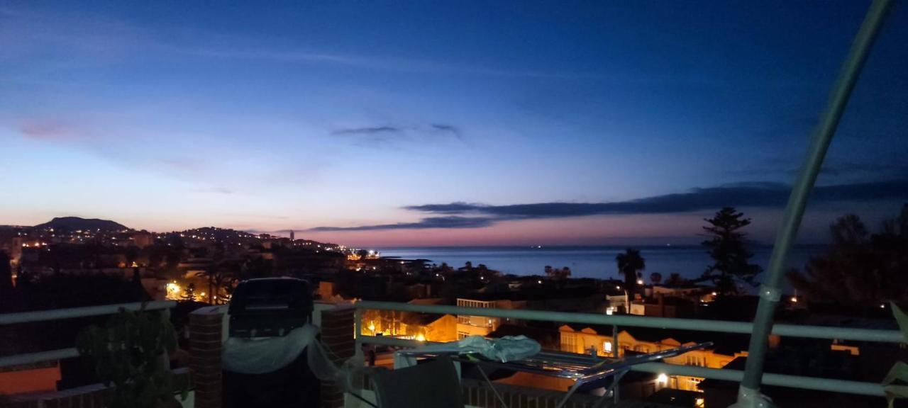 Apartment Penthouse Puerta De Pedregalejo *
