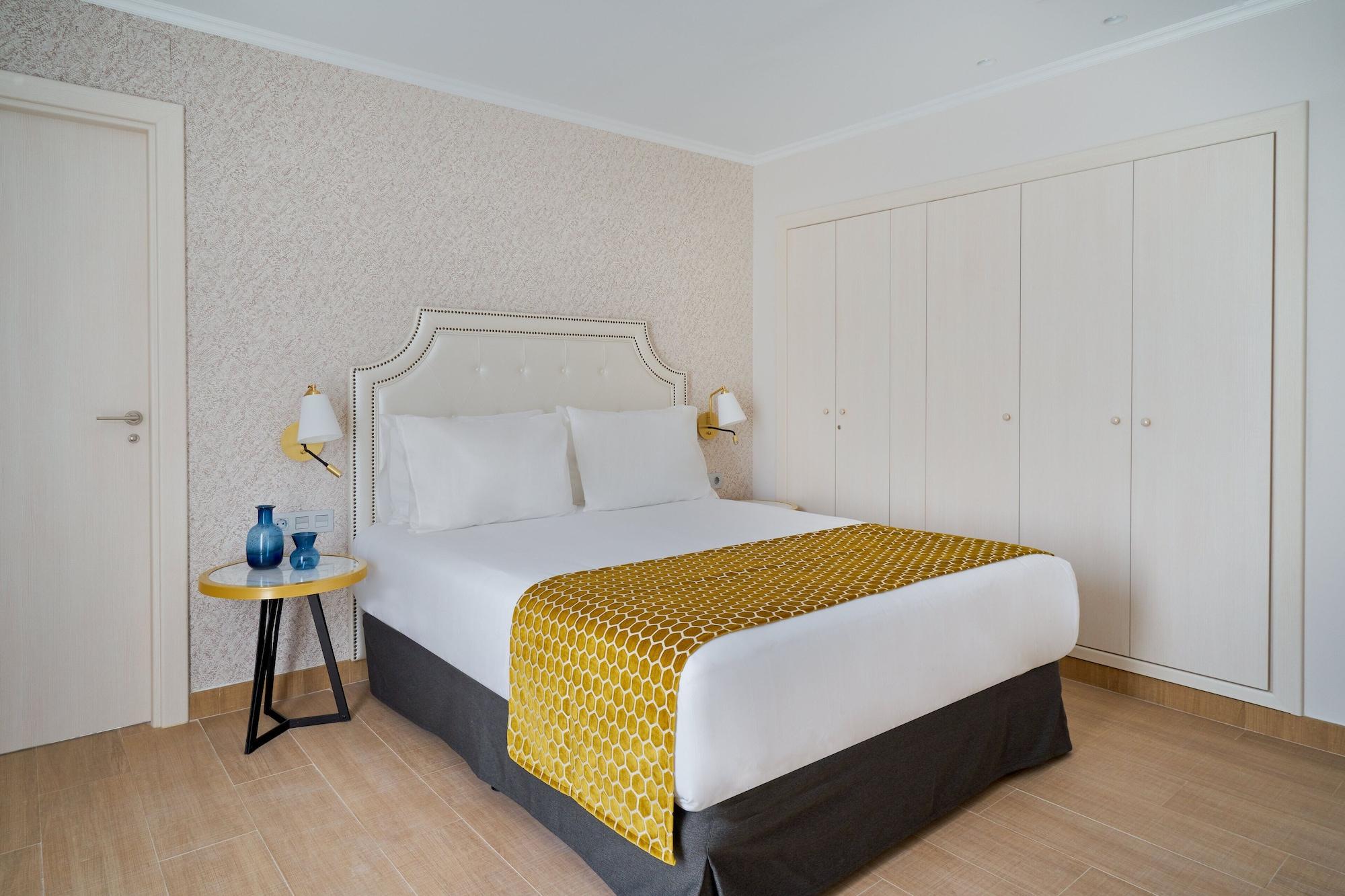Tandem Soho Apartment *