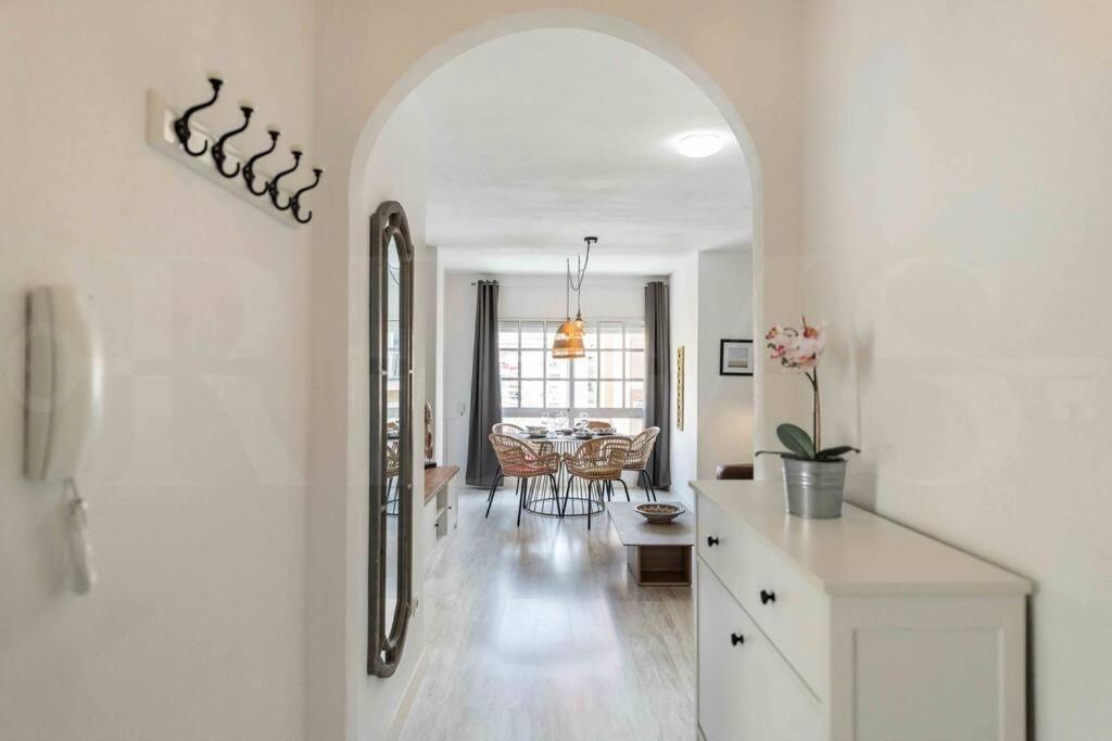 Apartment Spacious & Authentic By Rems