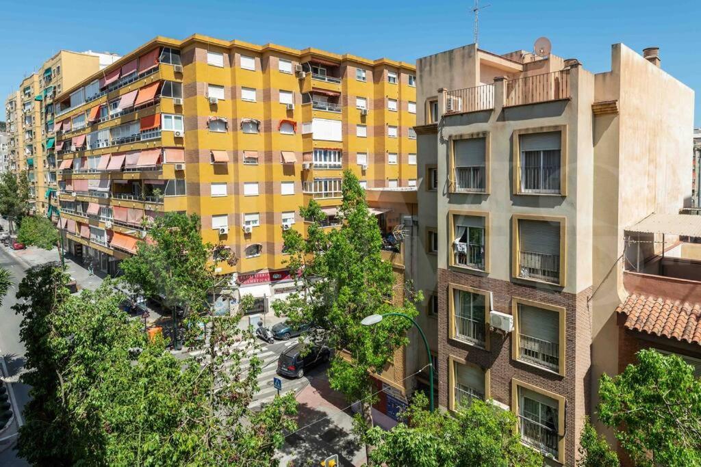 Spacious & Authentic By Rems Apartment Malaga