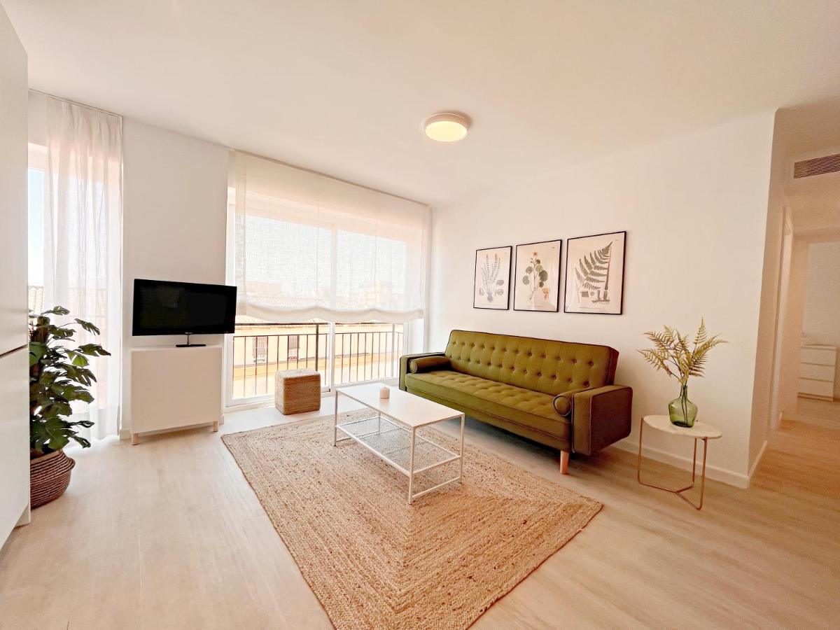 Homely Cienfuegos, Plaza De La Merced Con Vistas Apartment Malaga