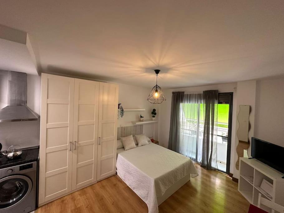 Apartment Near The Centre Of Malaga-jim Malaga