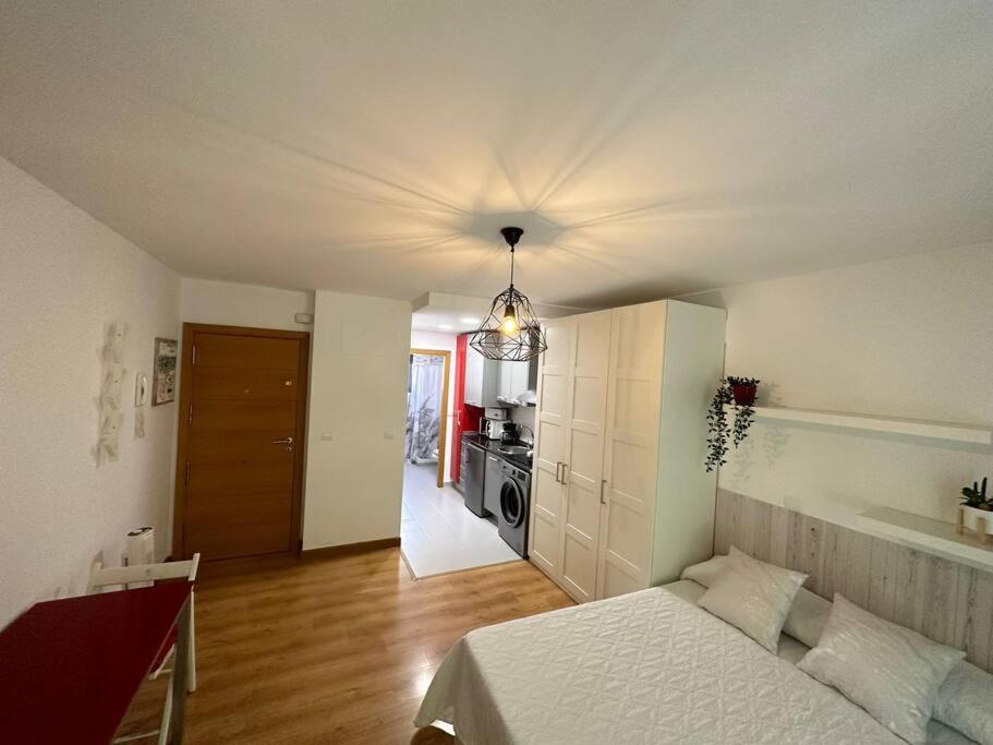 Apartment Near The Centre Of Malaga-jim Malaga