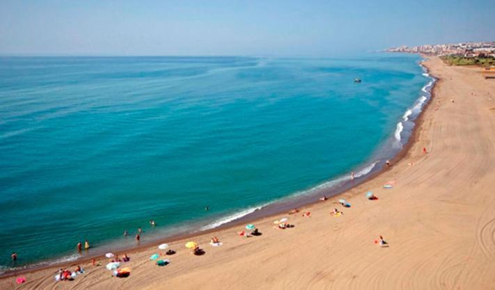 Bonito En La Playa, Guadalmar. * Malaga