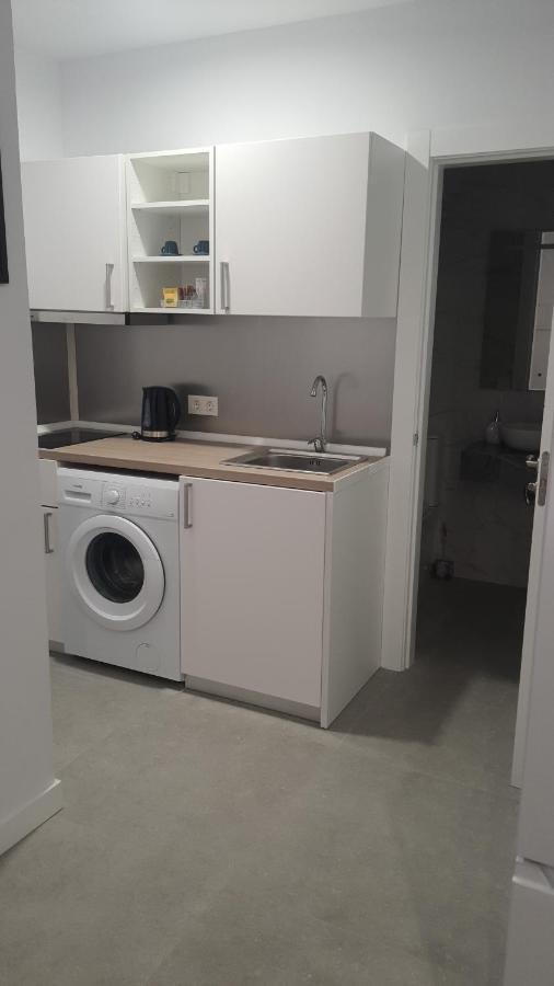 Apartment Fantastico Piso A 5 Minutos De La Estacion De Bus Y Tren A Metros De La Playa