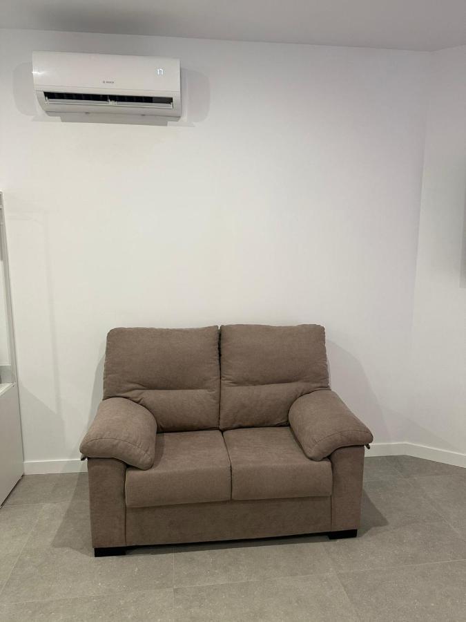 Apartment Fantastico Piso A 5 Minutos De La Estacion De Bus Y Tren A Metros De La Playa Malaga