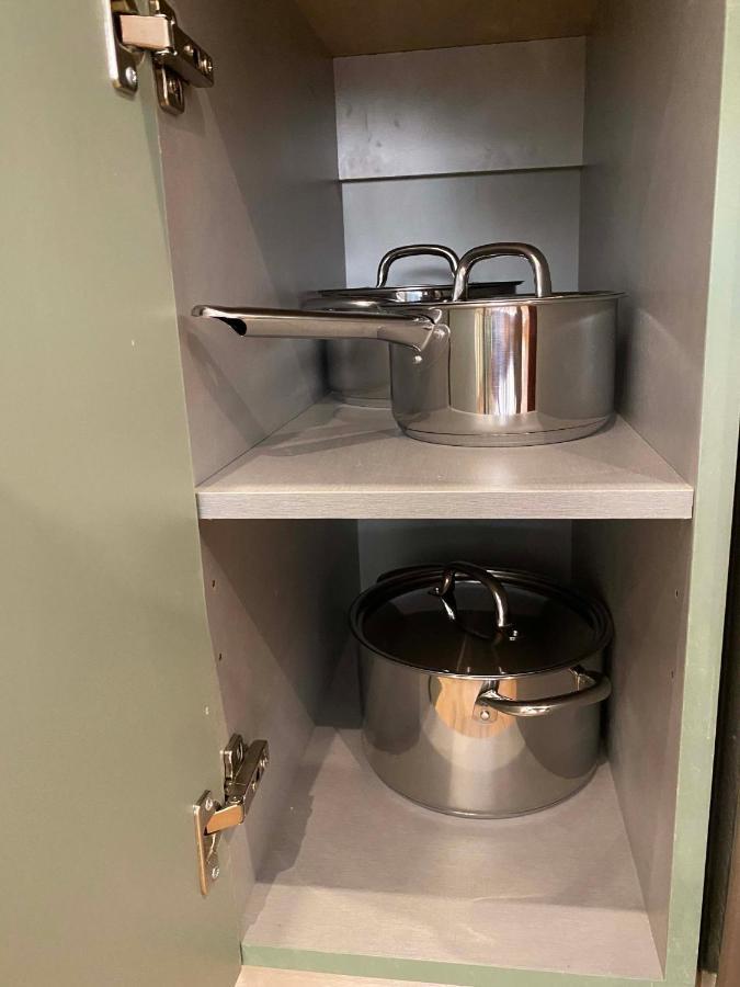Leo Home- Bright & Centric 3 Bedrooms With Private Parking Inside Apartment