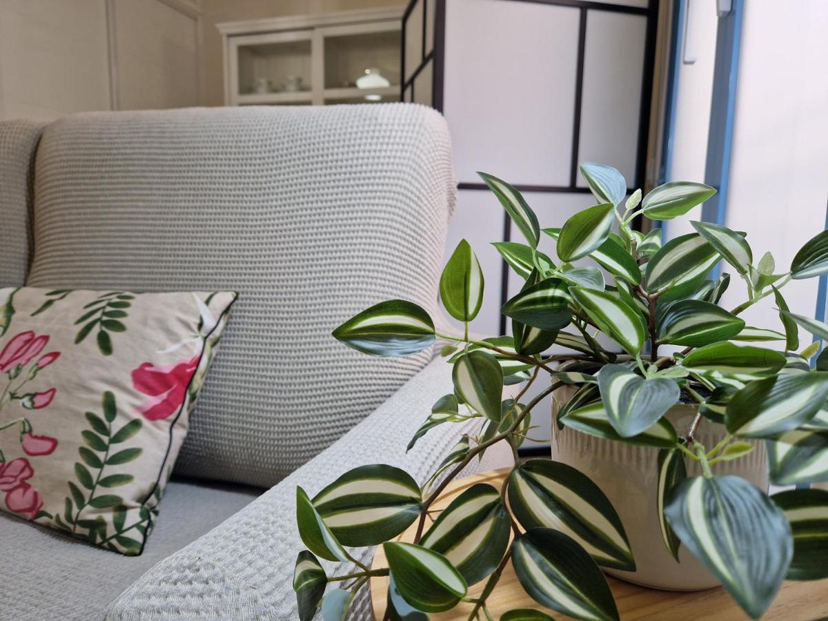 Del Parque Flats Galatas Apartamento *