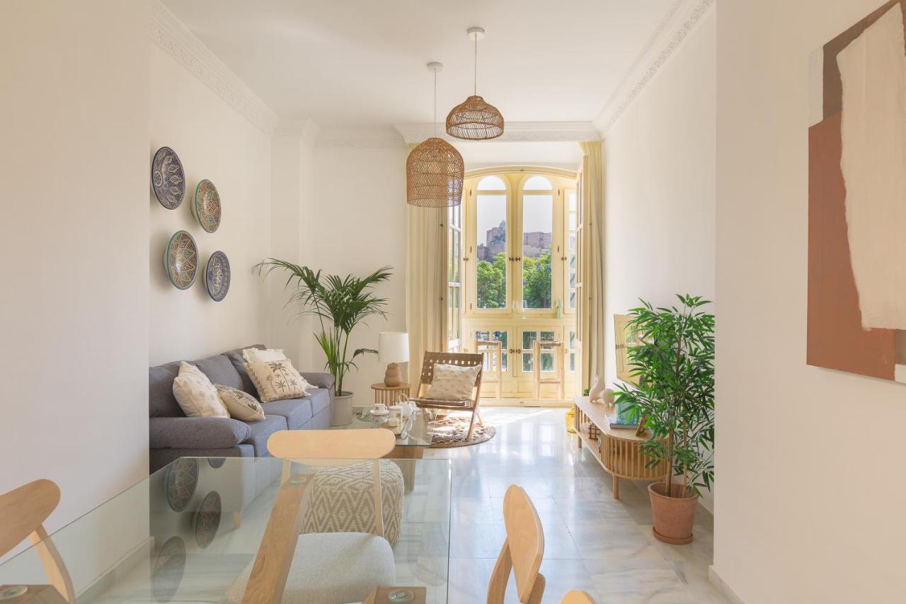Balcon De Picasso: Bright With Incredible Views Apartment Malaga