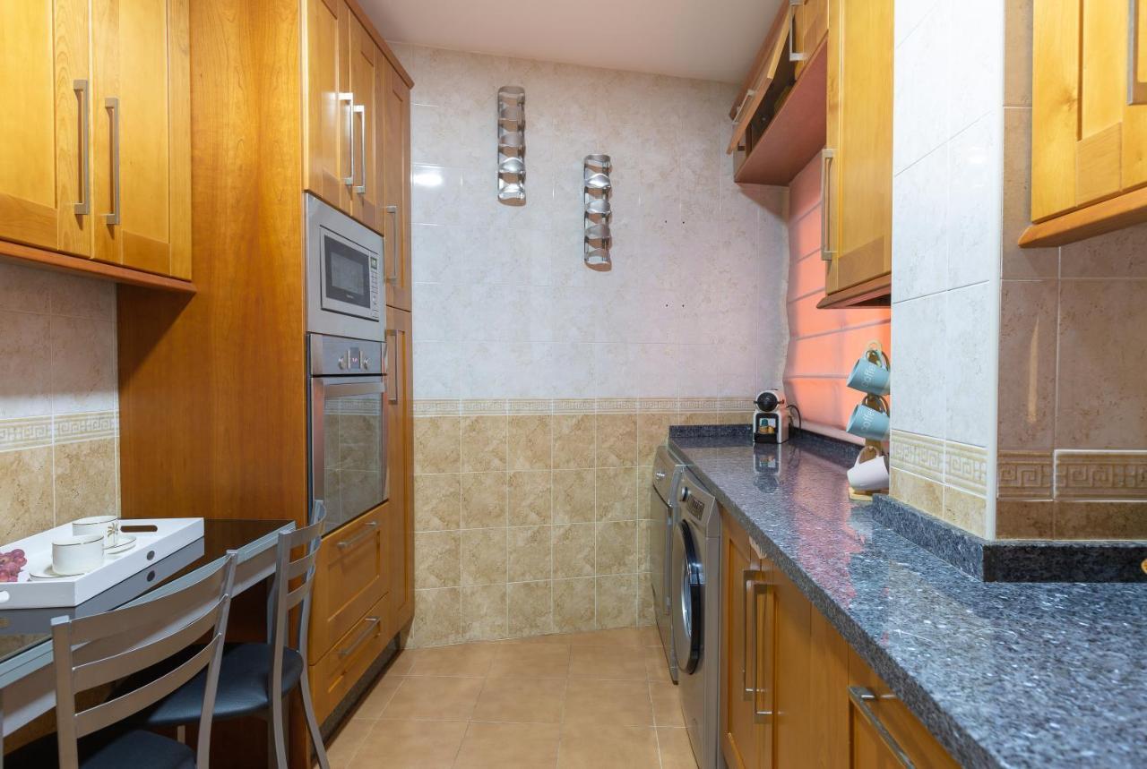 Balcon De Picasso: Bright With Incredible Views Malaga