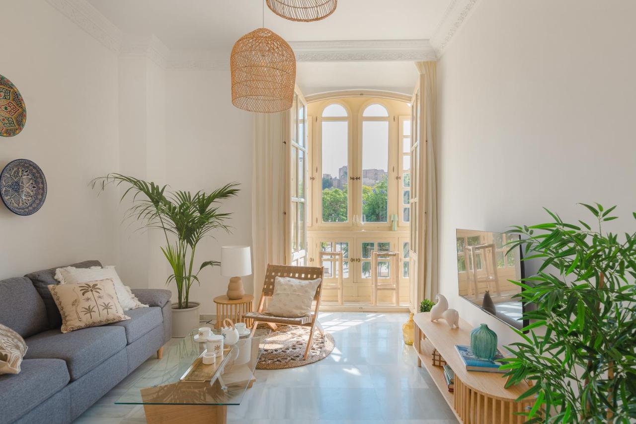 Apartment Balcon De Picasso: Bright With Incredible Views