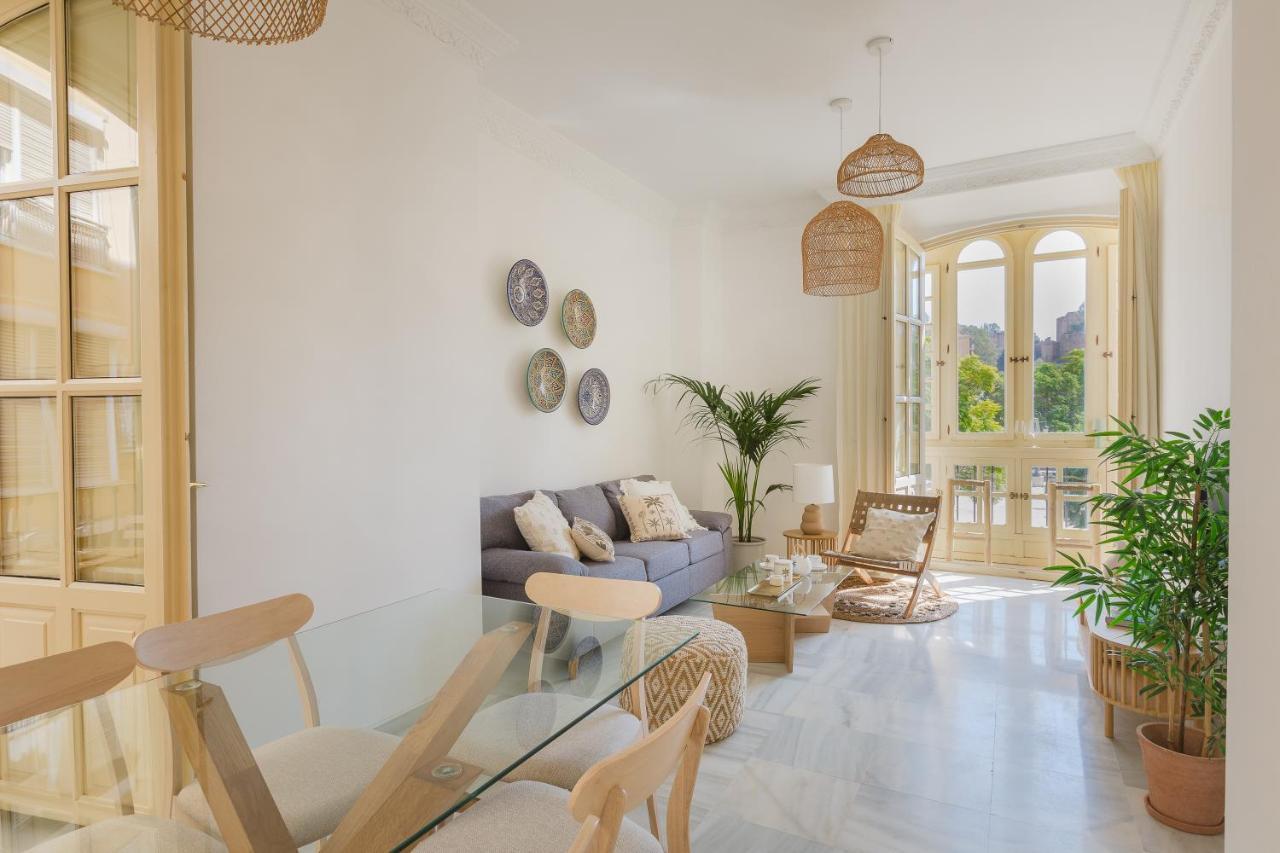 Balcon De Picasso: Bright With Incredible Views Malaga