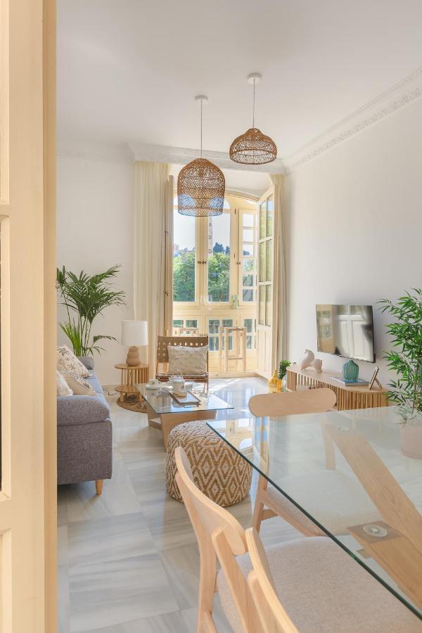 Balcon De Picasso: Bright With Incredible Views *