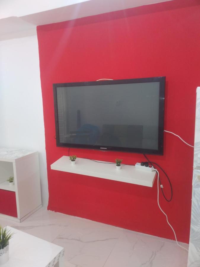 Precioso Moderno Cerca Del Carrefour Rosaleda Apartment *