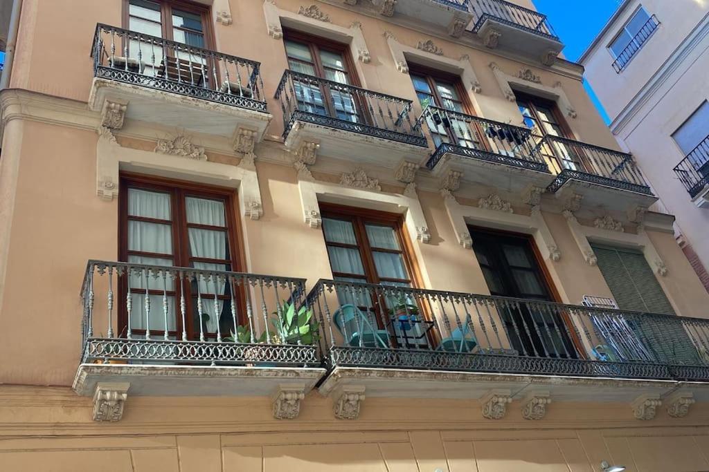 En Centro Historico Con Garaje * Malaga