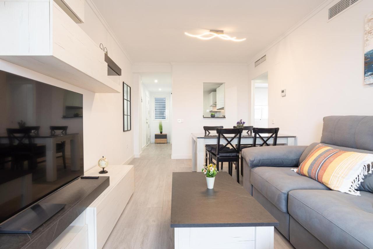 Apartment Modern Near Huelin & Free Parking