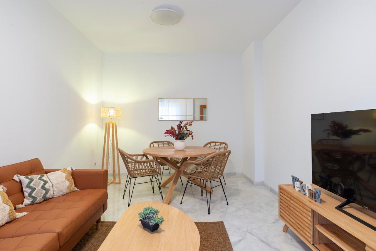 Carrera I & Old Town By Ele Apartment *