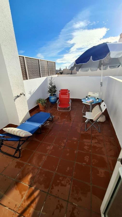 Penthouse With Solarium In The Center Of Malaga-atico Con Solarium En El Centro De