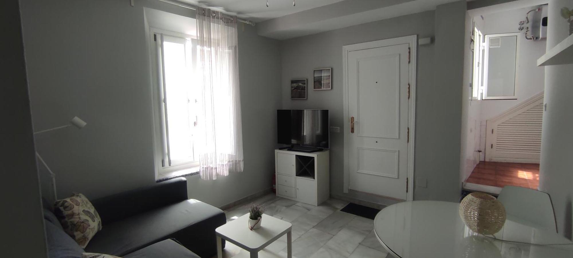 Lovely In Pedregalejo Apartment Malaga