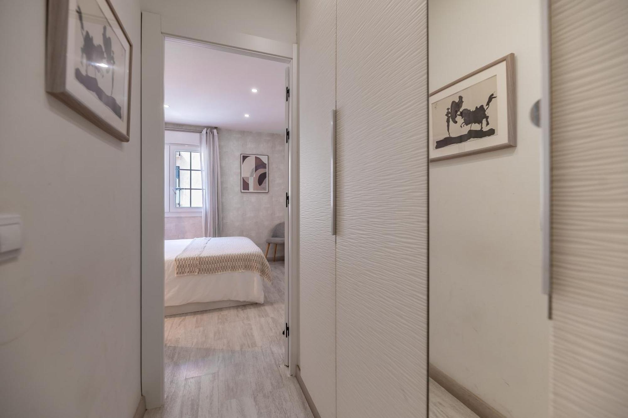 Victoria 16 Premium By Nagoa Homes Apartment