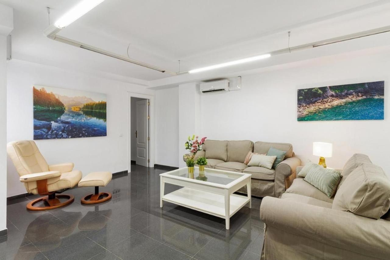 Amplio Piso En Atarazanas Apartamento Málaga