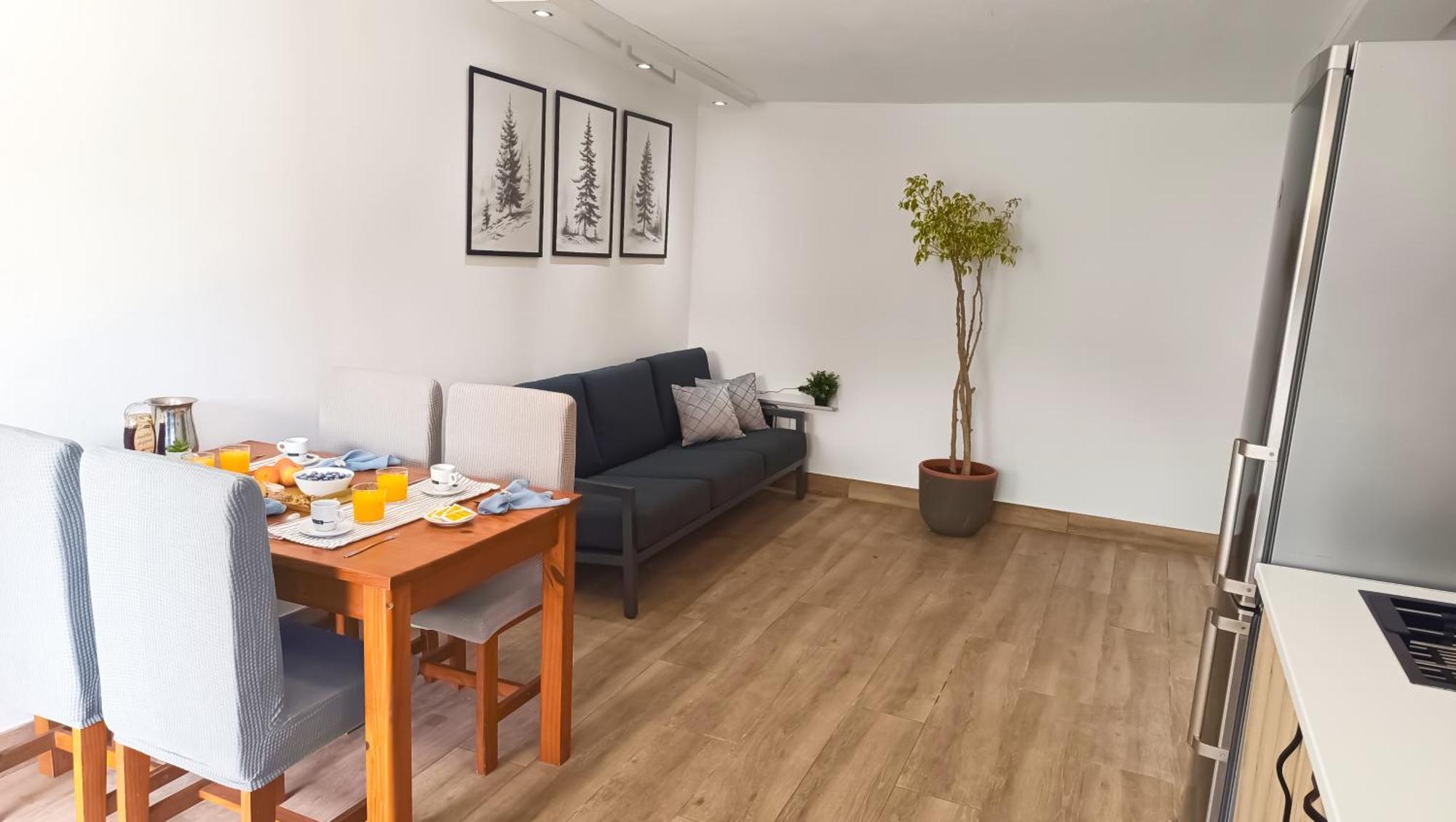 Chalet Bosque10 Piscina Privada Entre La Playa Holiday home Malaga