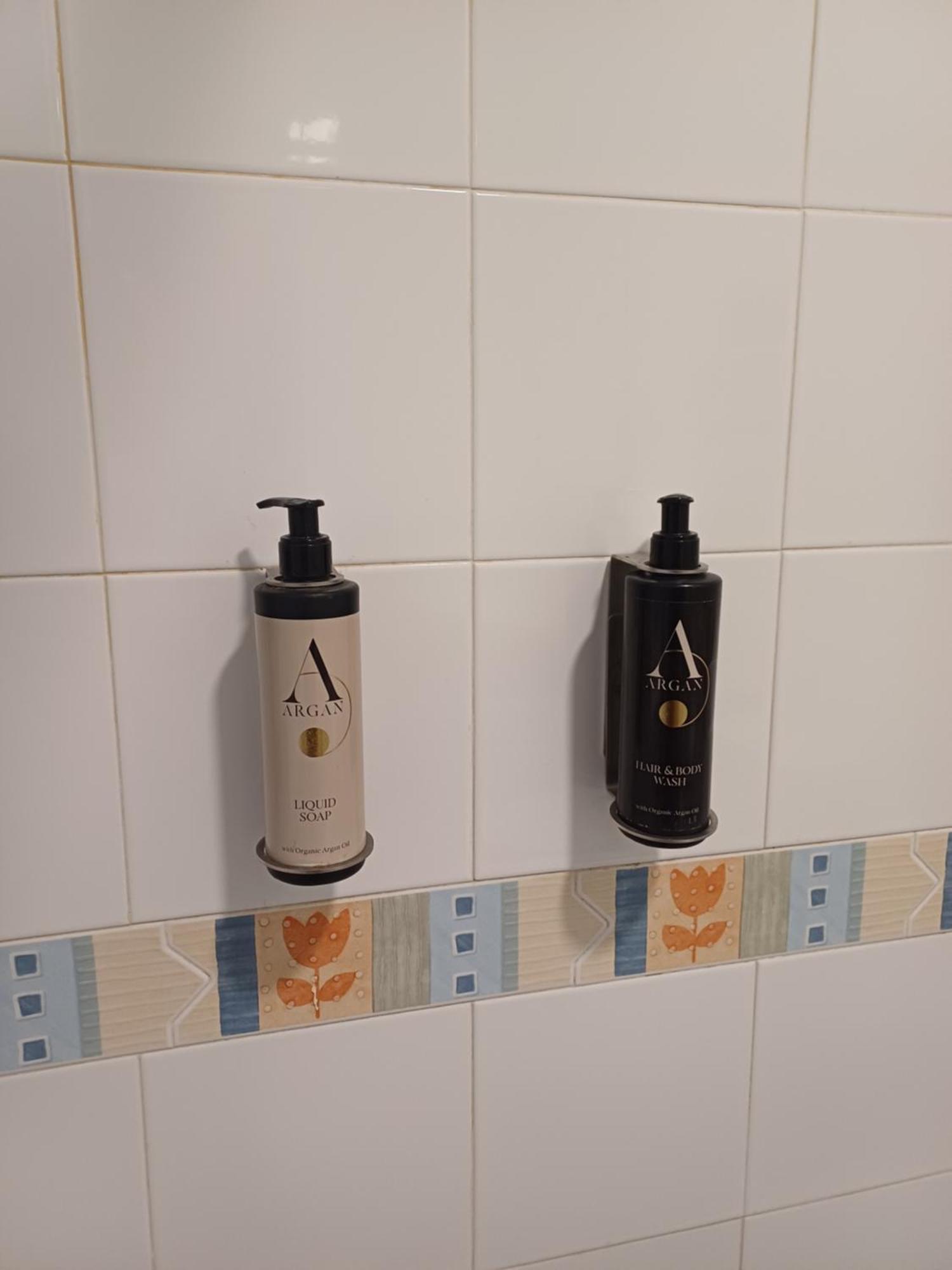 Apartamento Espacioso En Plaza De La Merced, Exterior Con Patio, En Centro Histórico Málaga