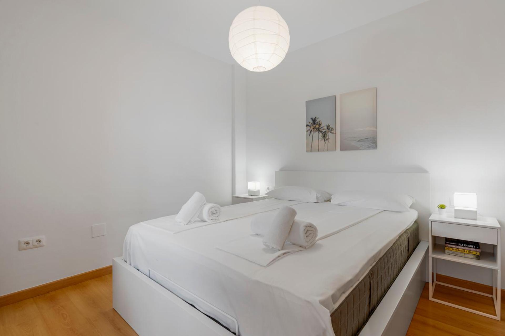 Unique Floor In Historic Center By Costarentals - Mal04 * Malaga