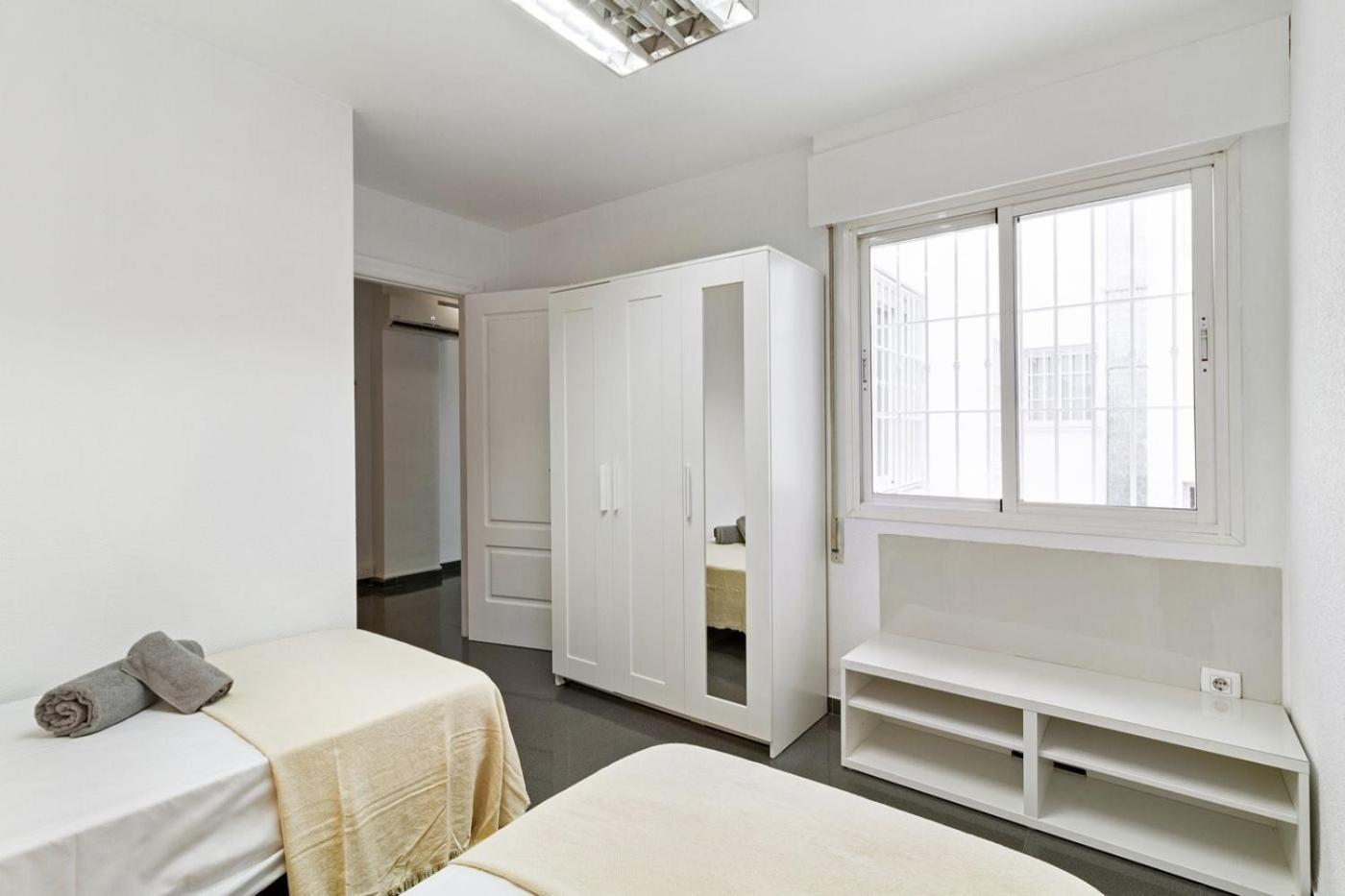 Apartamento Amplio Piso En Atarazanas