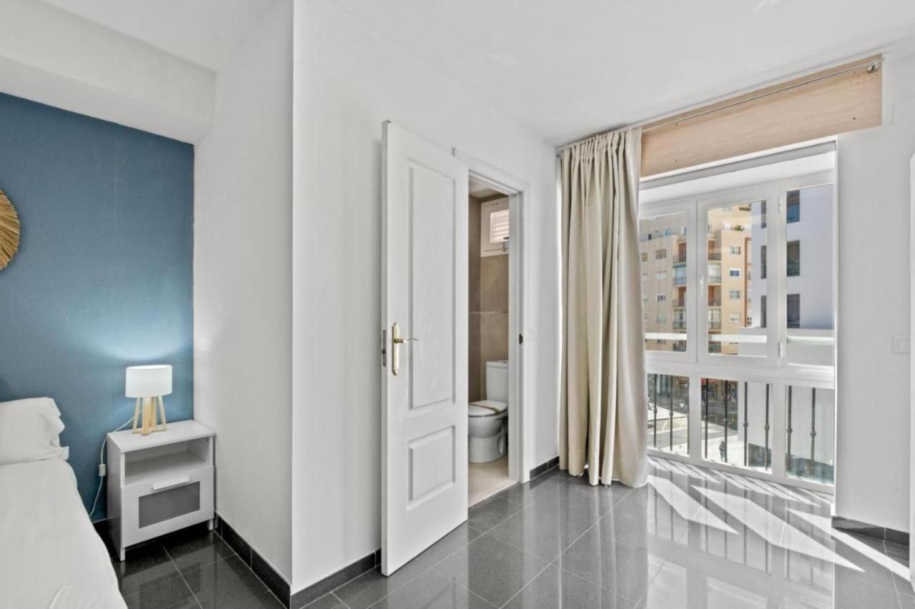 Apartamento Amplio Piso En Atarazanas *