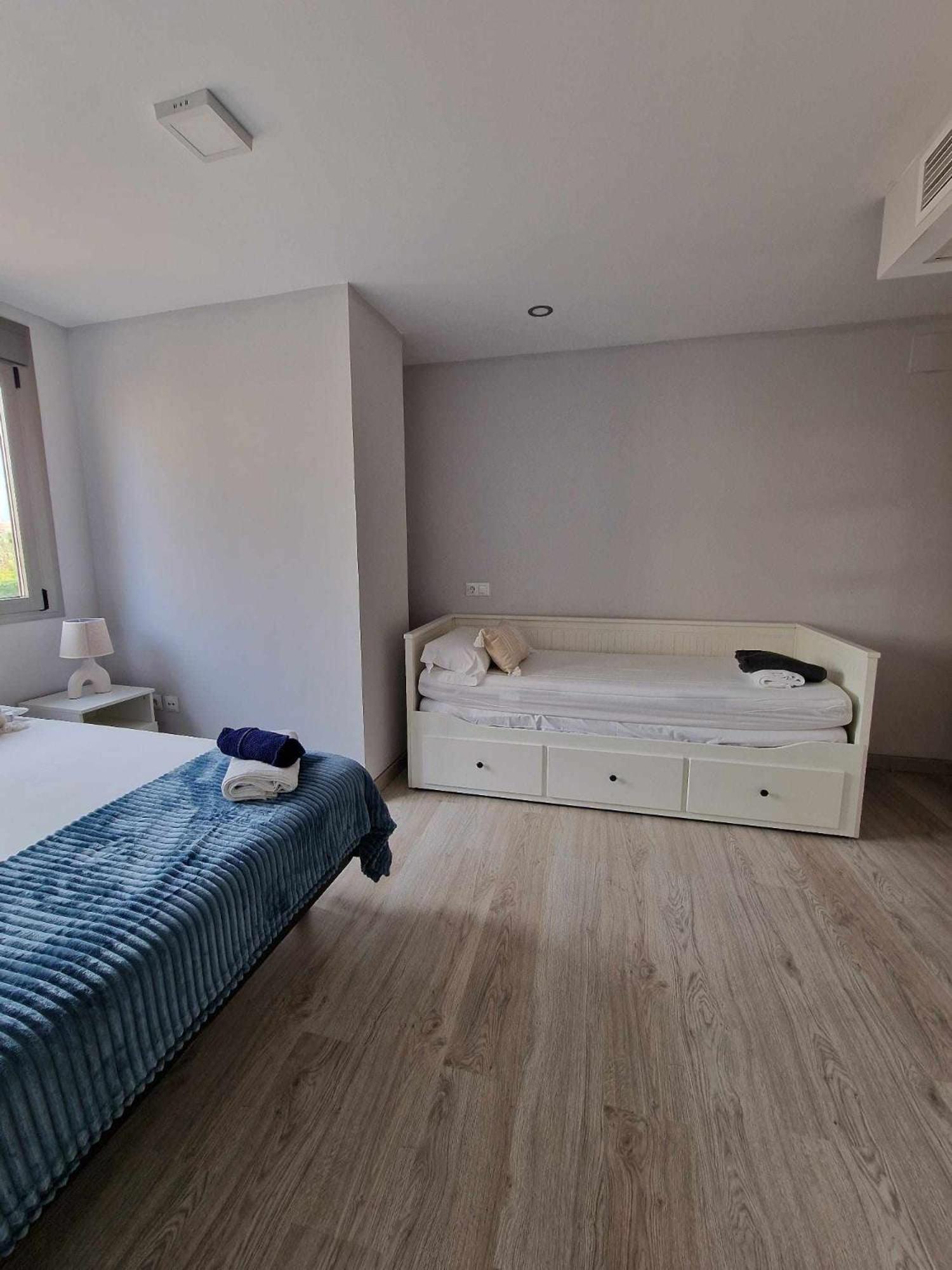 Appartement 2 2 Baths Y Parking Cathedral