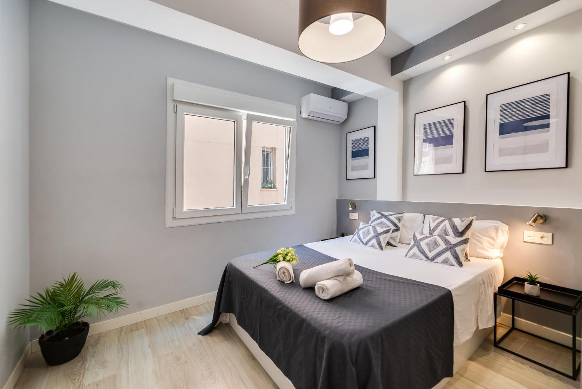 Xpce Merced Square - Picasso Apartment