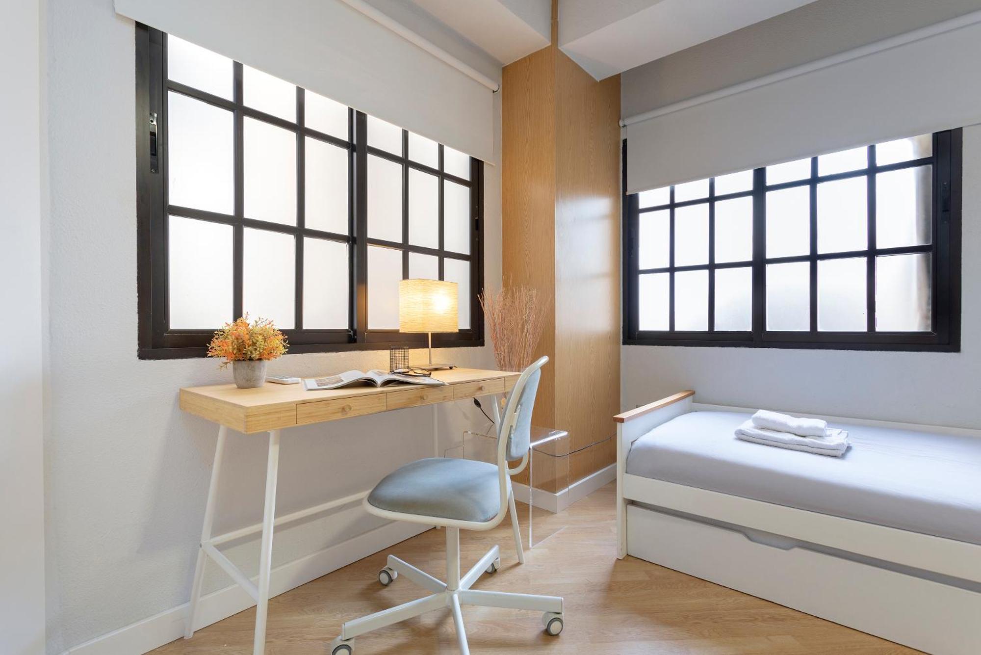 Coqueto Junto A Calle Larios By Rent Me * Malaga