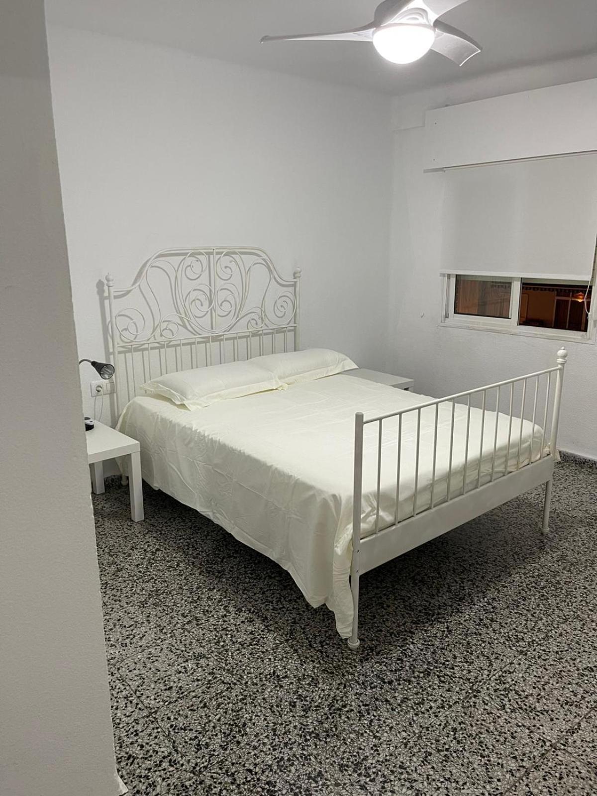 Homestay De Privadas En El Centro De