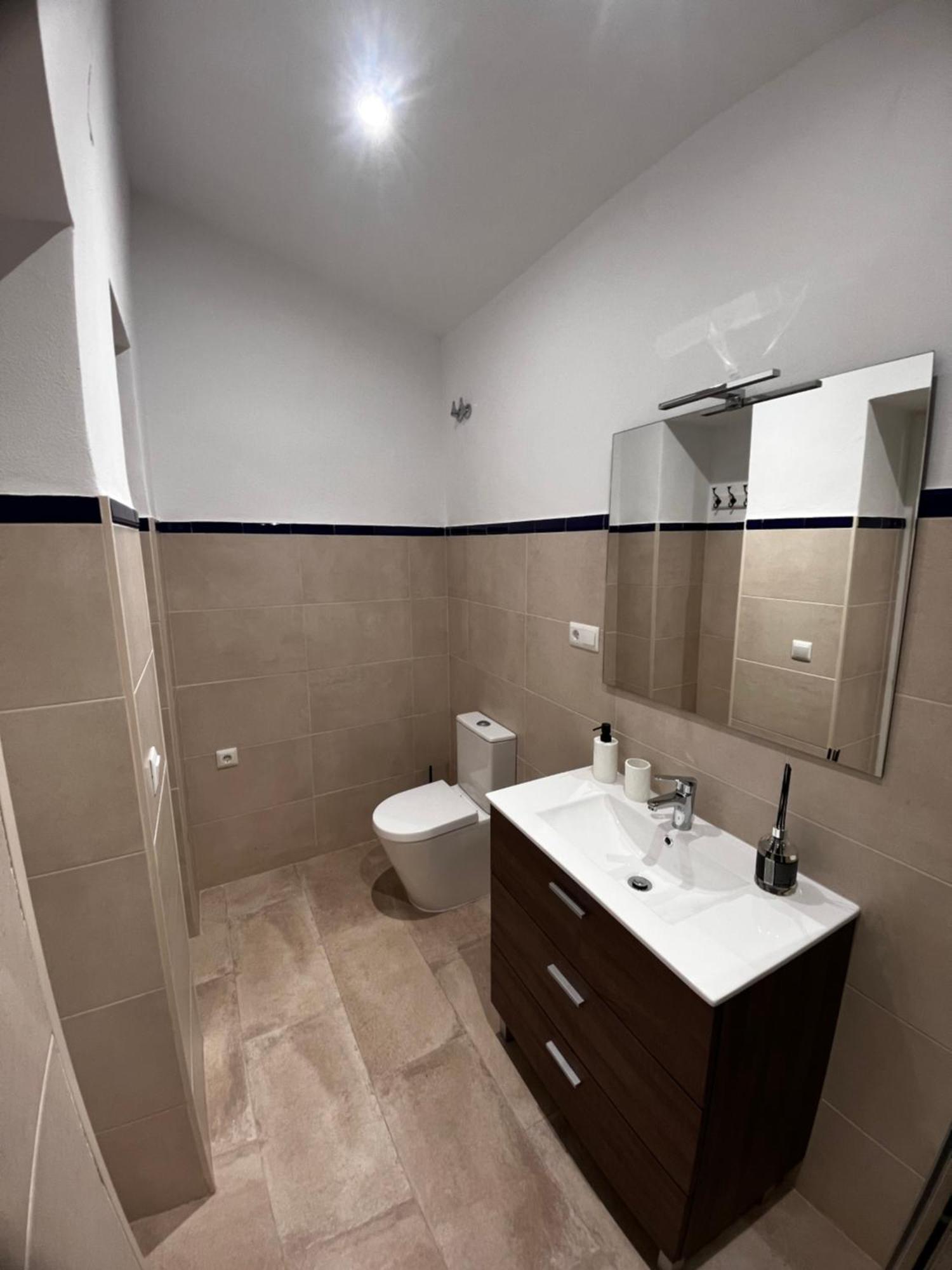 Shanti's Andalusian Guest house Malaga