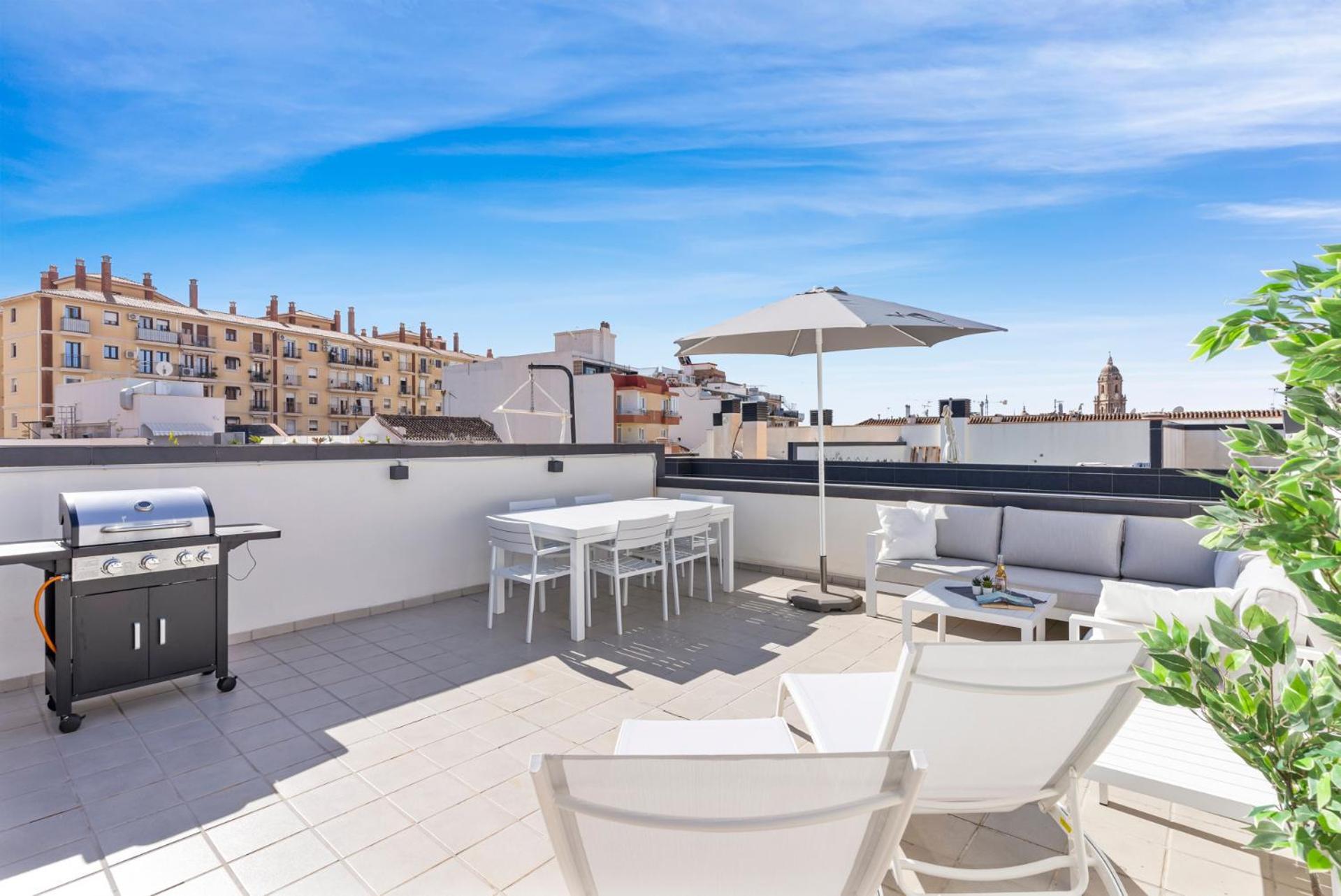 Apartment Unique Floor In Historic Center By Costarentals - Mal04 *