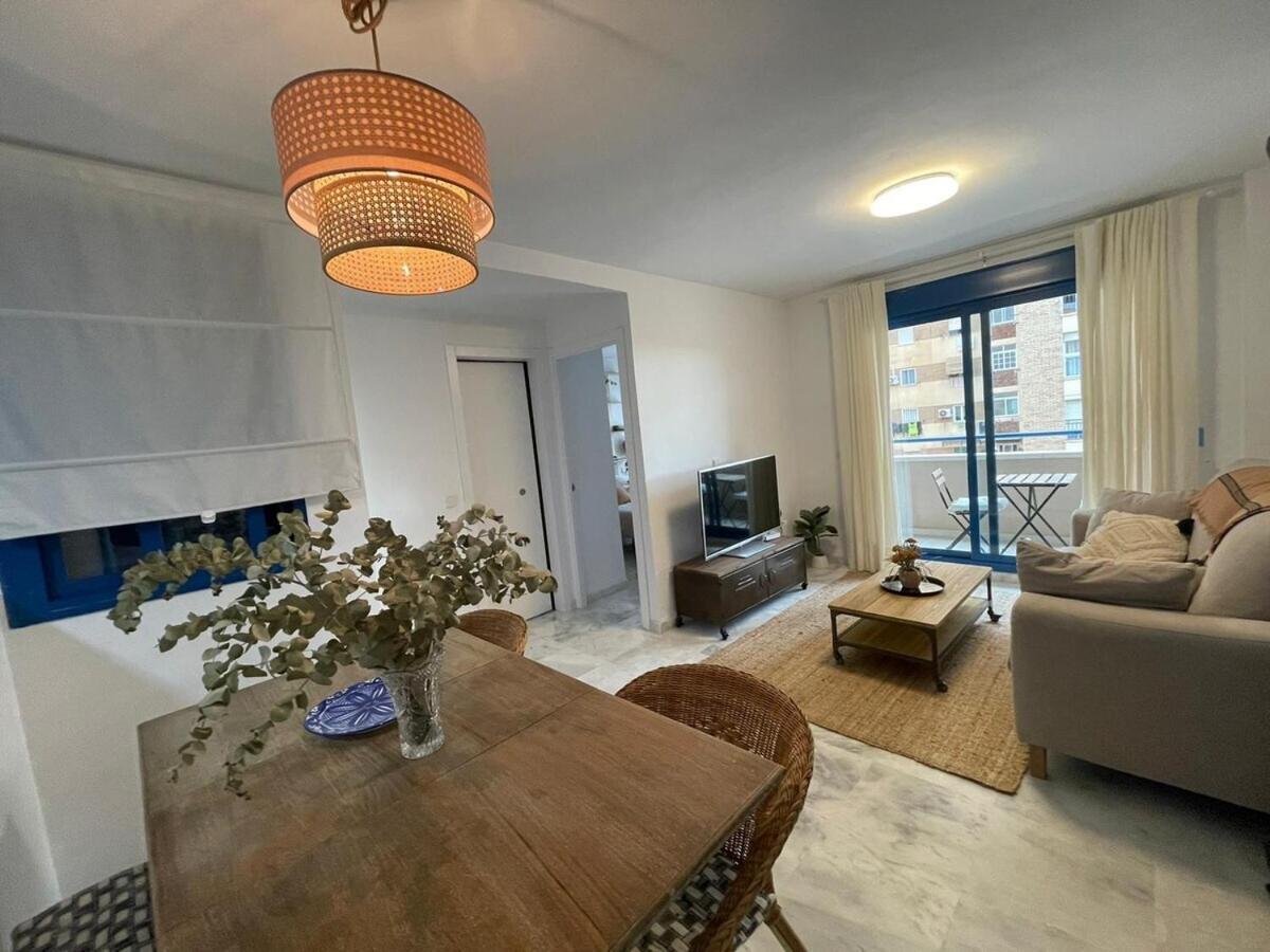 Apartment Calu Homes Cerca Playa De Huelin