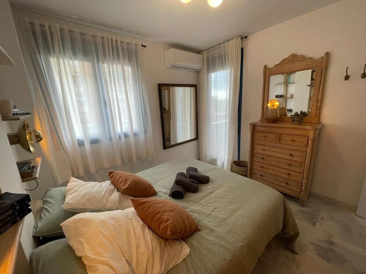 Apartment Calu Homes Cerca Playa De Huelin Malaga