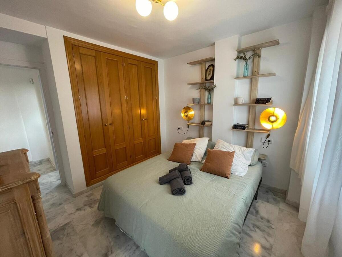 Apartment Calu Homes Cerca Playa De Huelin Malaga