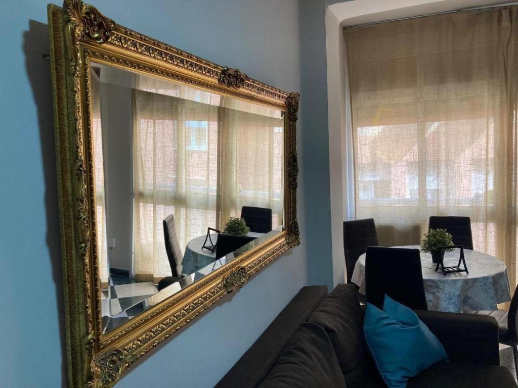 Appartement Calu Homes Cerca De Estacion De Tren *