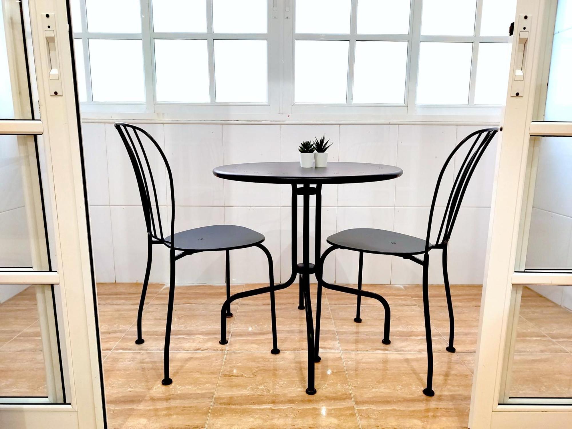 D4: Design & Relax In The Apartment