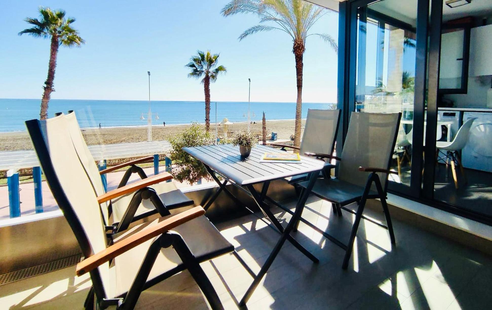 Gran Vivienda De Lujo Frente Al Mar Apartamento *