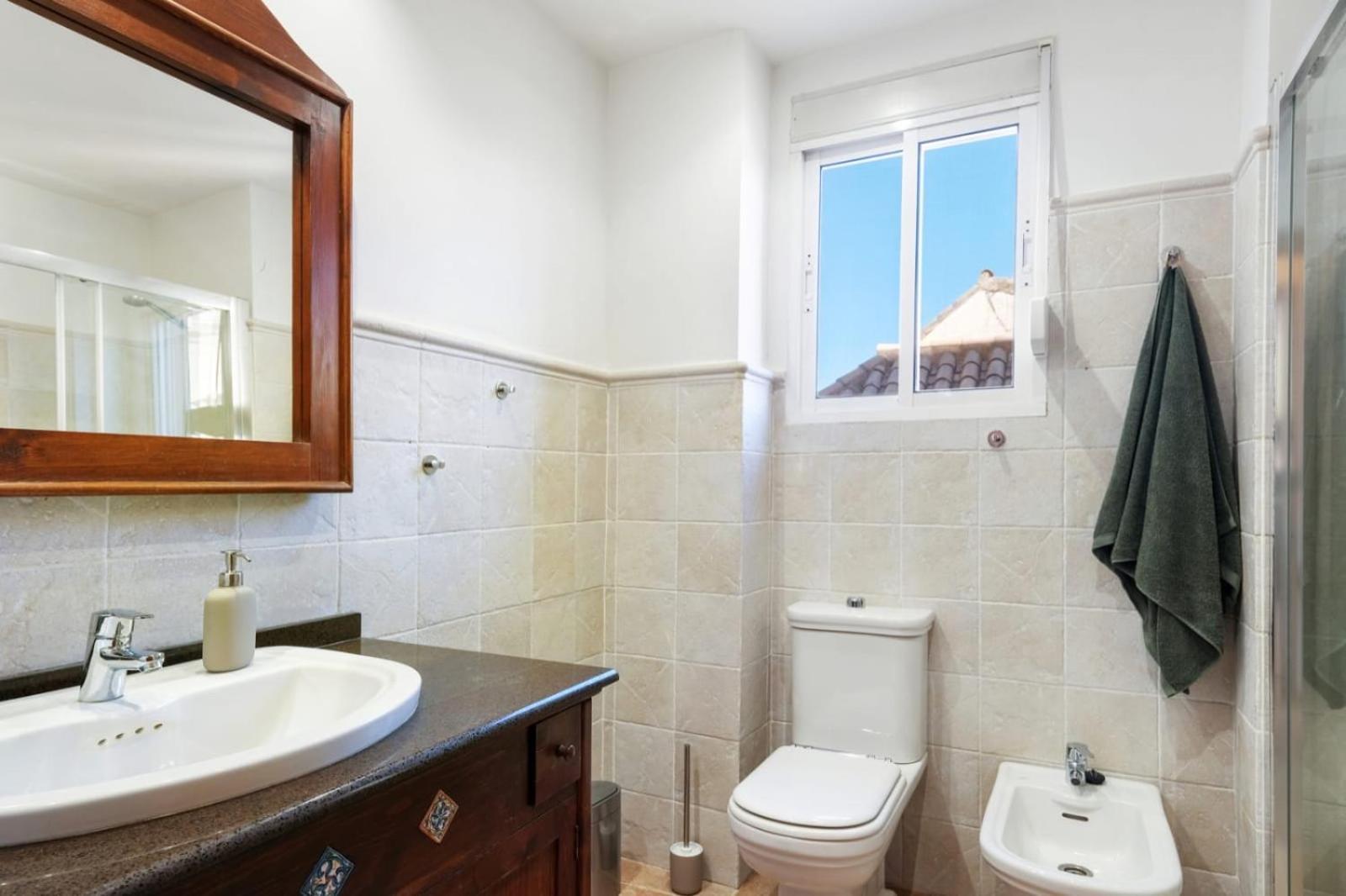 Nt Centro Ciudad - Catedral & Parking Apartment Malaga