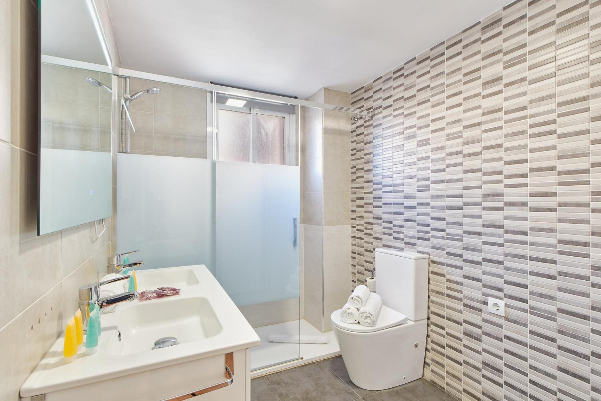 Honey Family Apartment Malaga