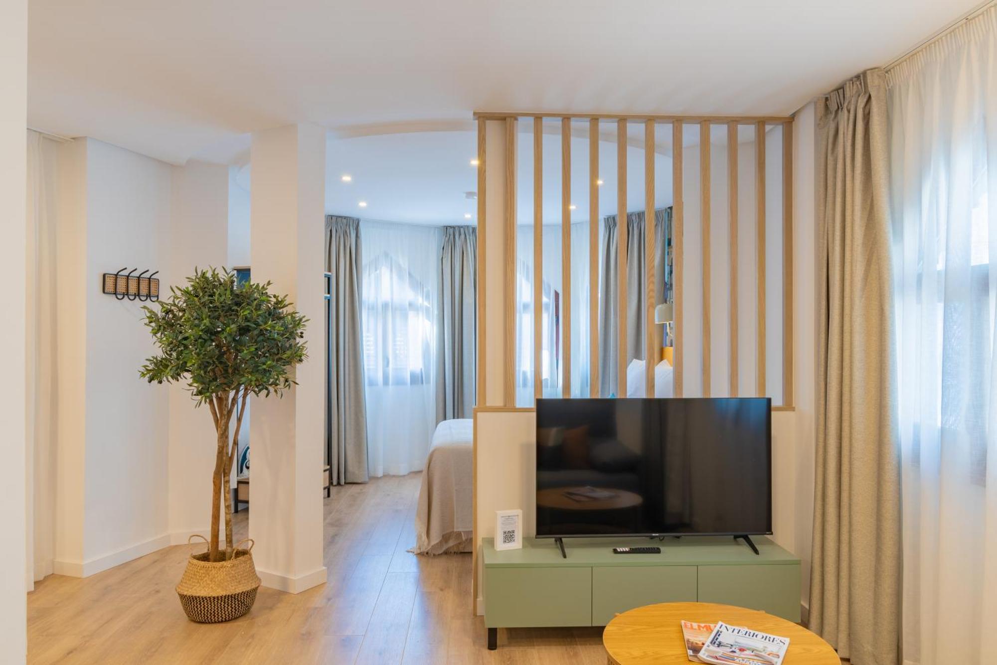 Feelathome Atarazanas Apartamento
