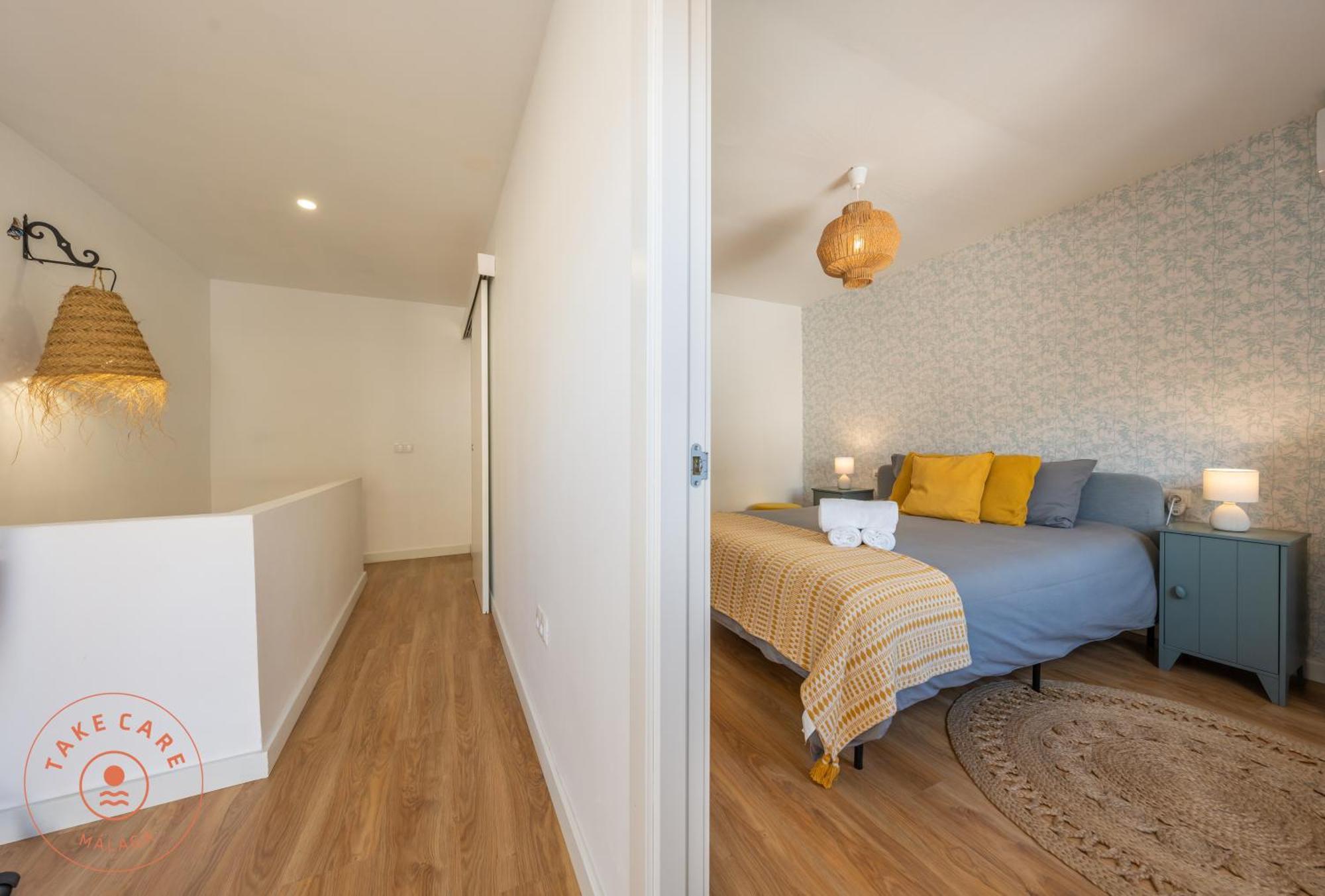 Colourful Fisher House Pulpito In El Palo! - Tcm Holiday home Malaga