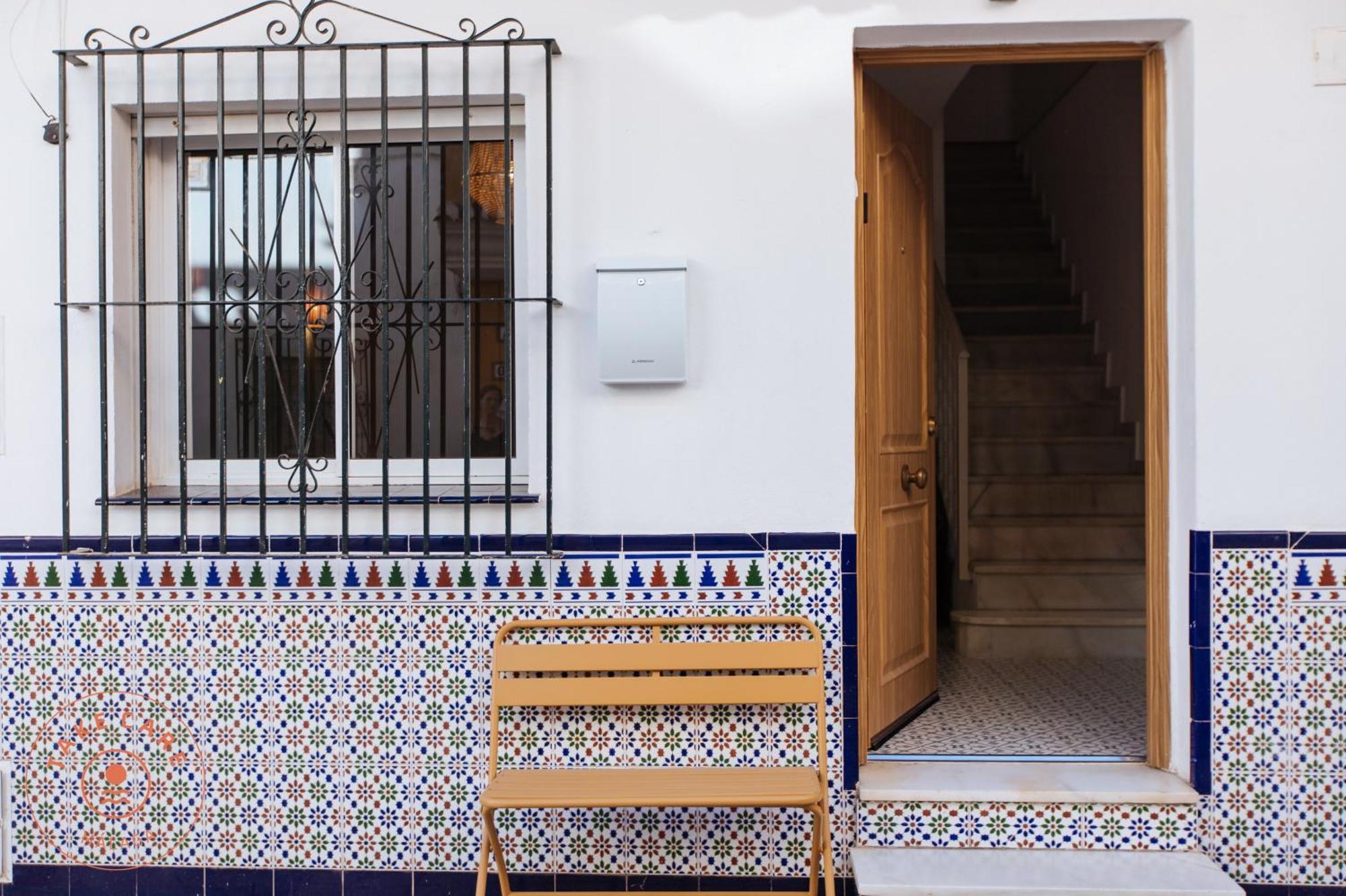 Colourful Fisher House Pulpito In El Palo! - Tcm Holiday home
